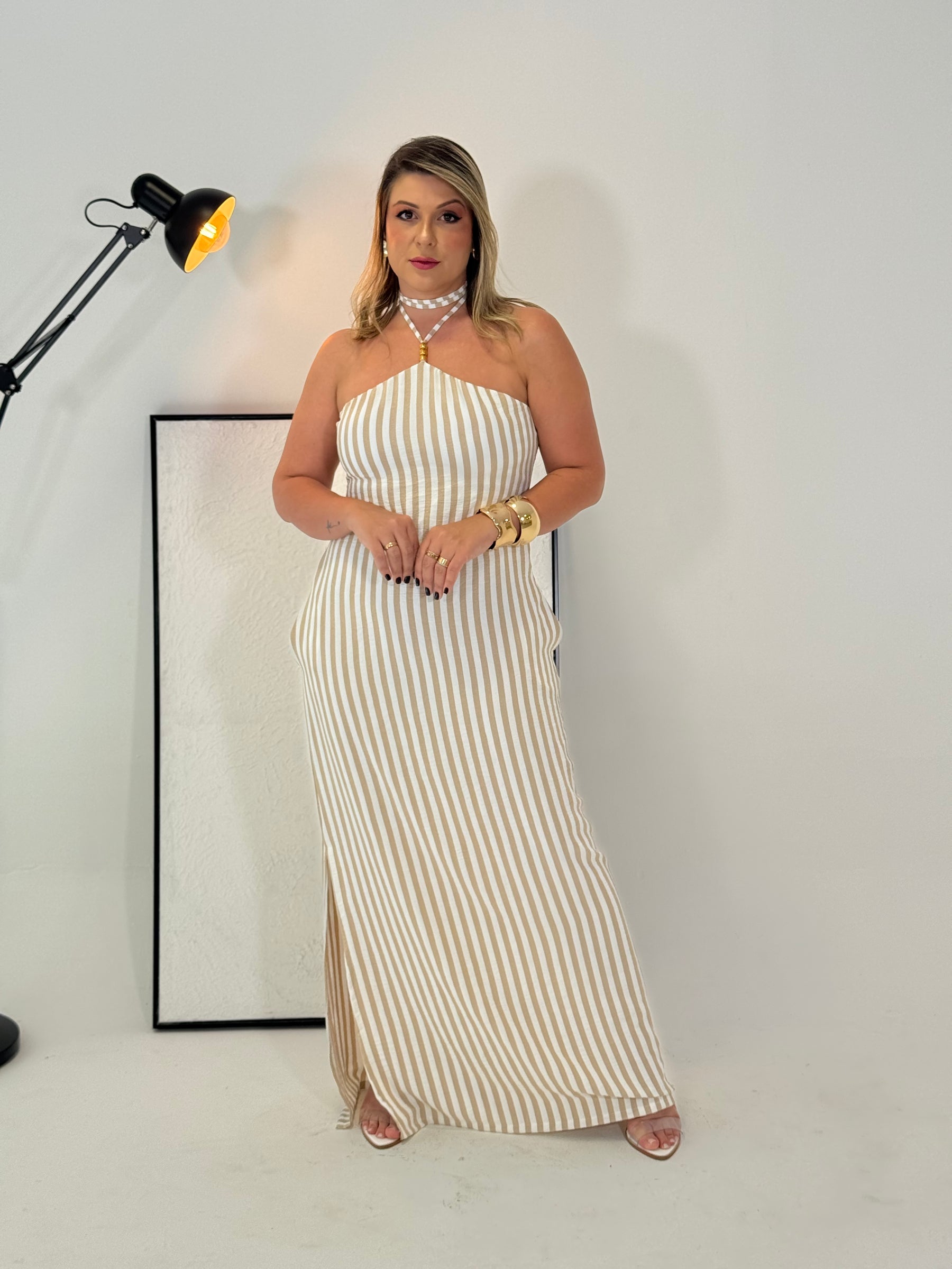 Vestido Marina Listrado – Versatilidade, Frescor e Elegância Casual