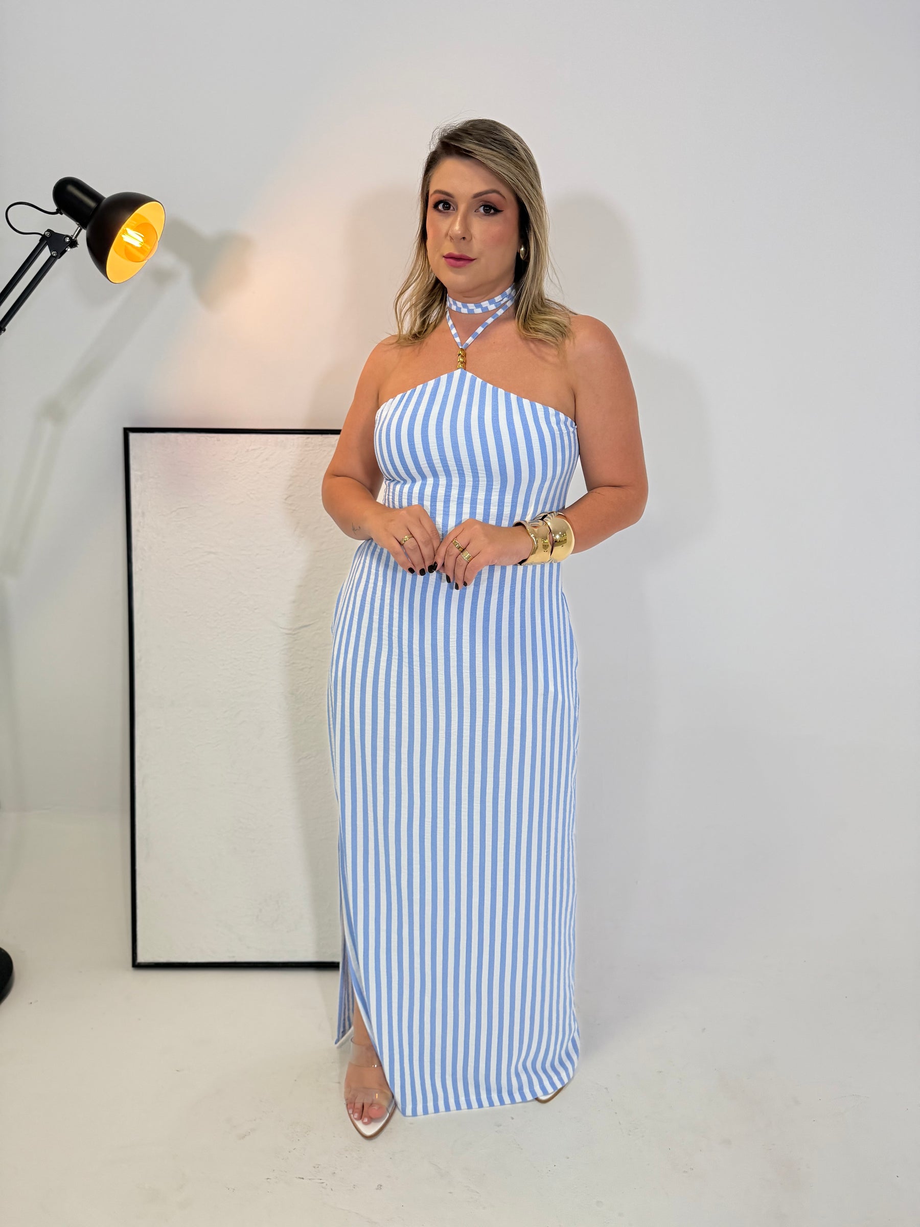 Vestido Marina Listrado – Versatilidade, Frescor e Elegância Casual