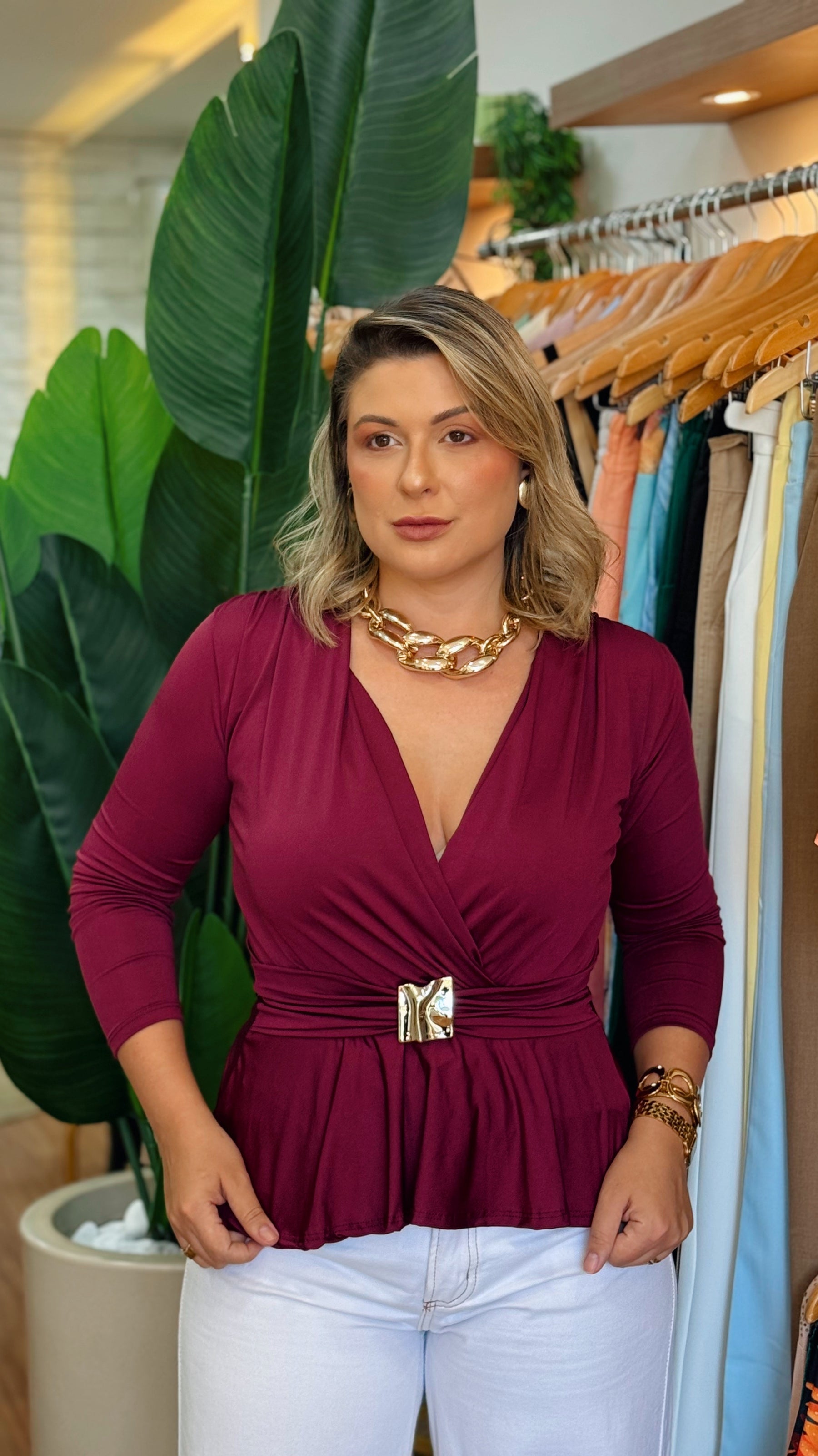 Blusa Suplex Lari Feminina com Detalhe na Cintural