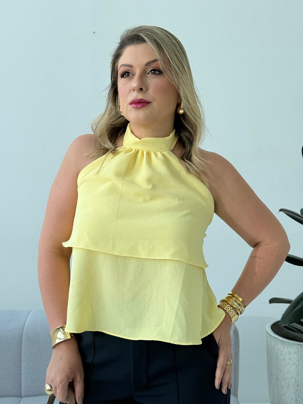 Blusa Lila Amarela – Leveza, Estilo e Elegância Solar