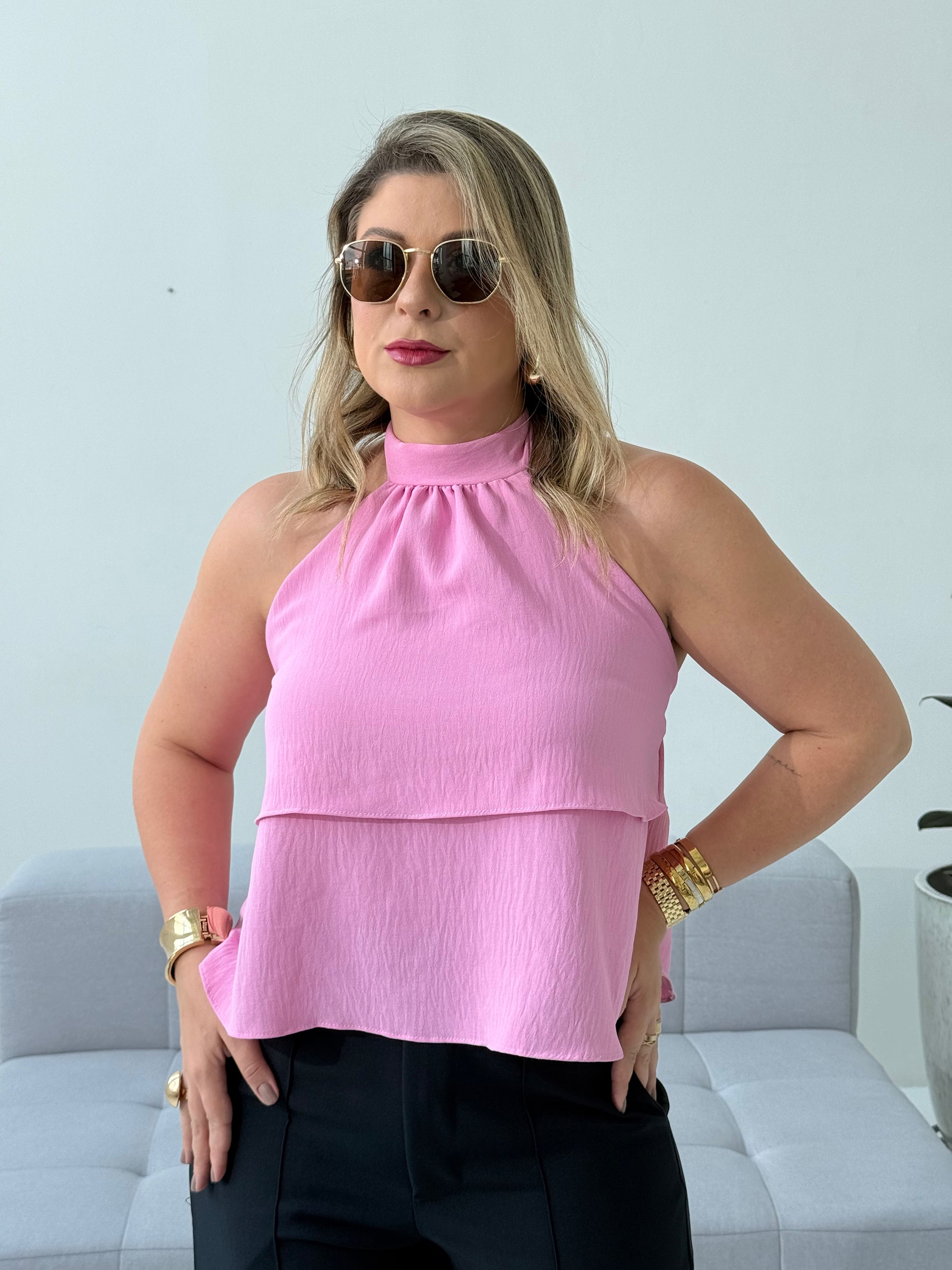 Blusa Lila Rosa – Sofisticação e Leveza com Toque Feminino