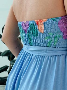 Vestido MIDI Laís Azul – Leveza, Feminilidade e Elegância Natural